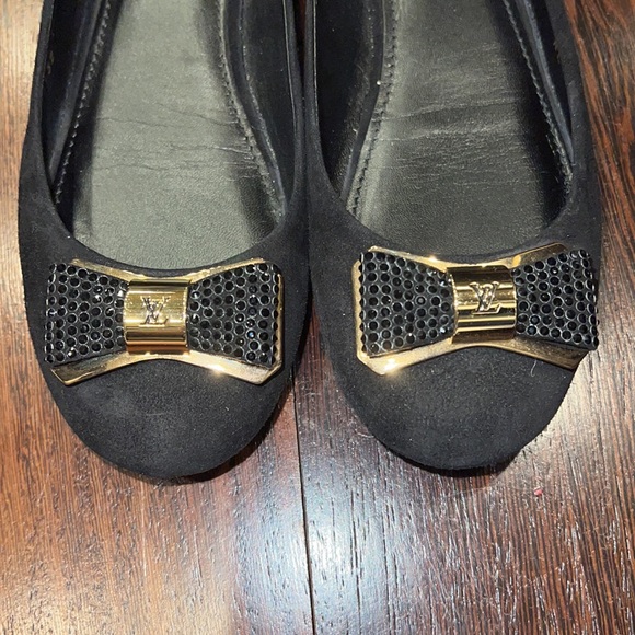 Louis Vuitton Flats - Picture 2 of 6